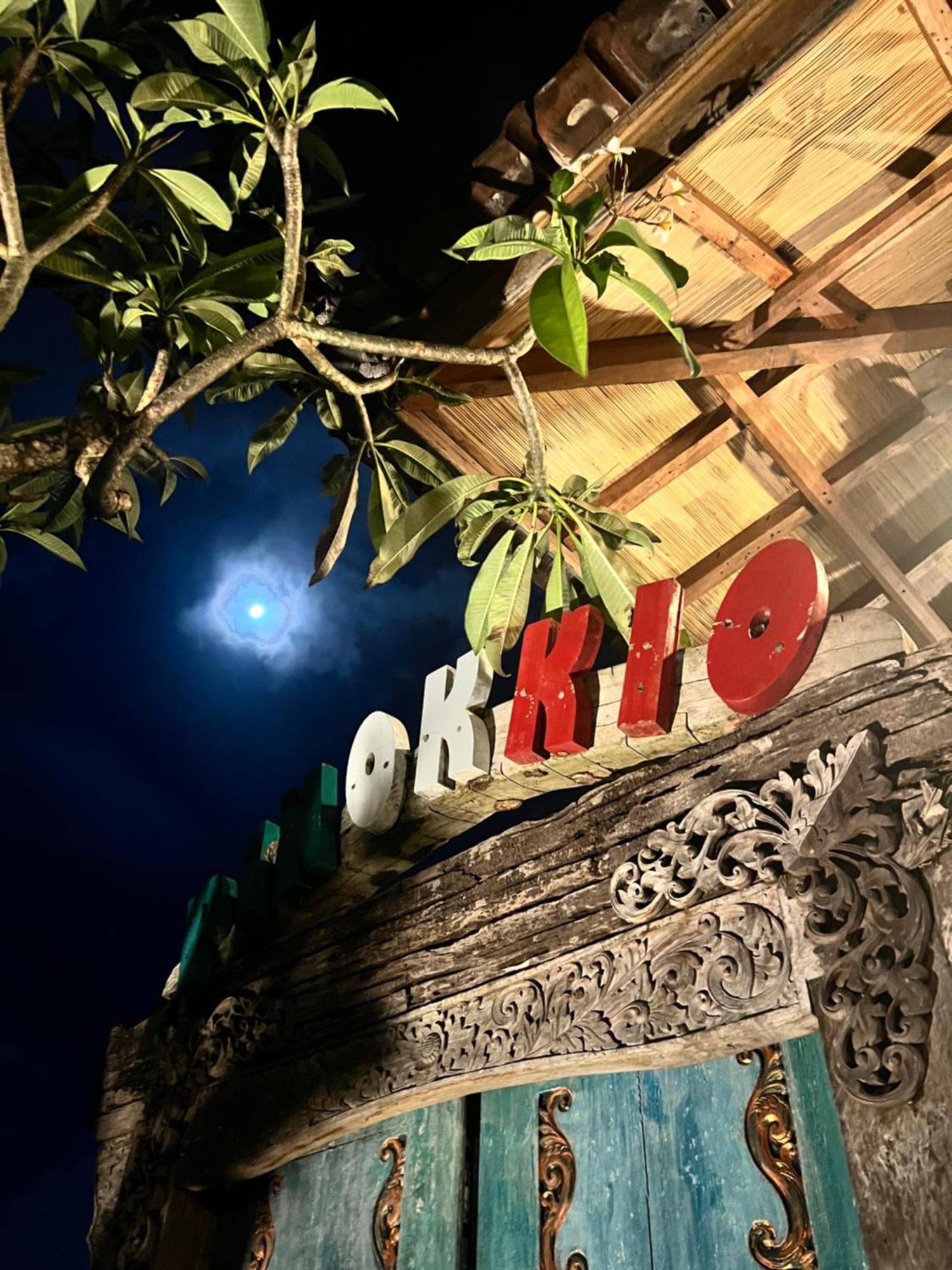 Pinokkio B&B Restaurant Ungasan  Exterior photo